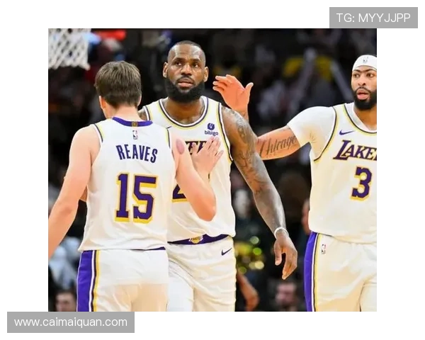 22-23赛季湖人队七名球员现身欧洲纳恩和加布里埃尔引人关注