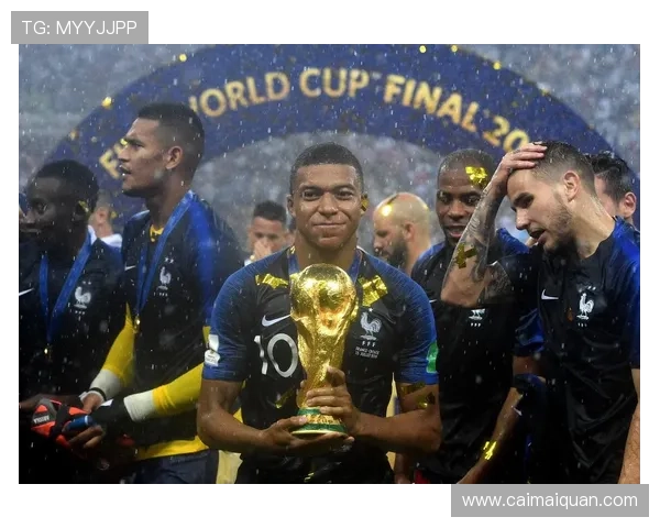 德尚表示姆巴佩明天有望出战强调团队表现与对手尊重